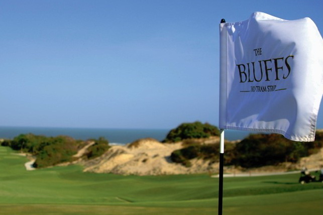 The Bluffs Grand Ho Tram (